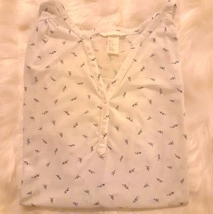 H&M printed mid-sleve top